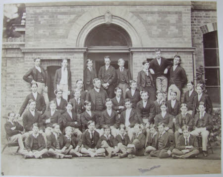 Scotney Castle © National Trust / Rachel Finch