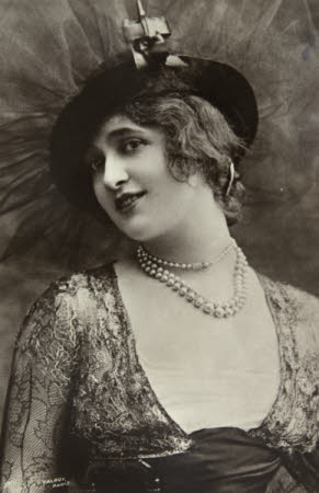 Gaby Deslys (1881–1920)