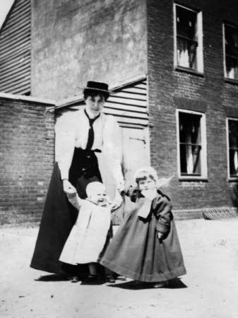 Helen Mary (May) Gibson, Mrs Edward Henry Gordon Craig (b.1872) with her children Rosemary Craig, ...