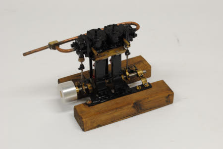 Model steam engine
