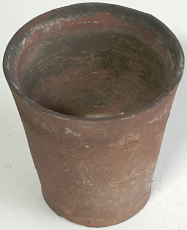 Plant pot