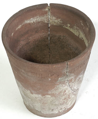 Plant pot
