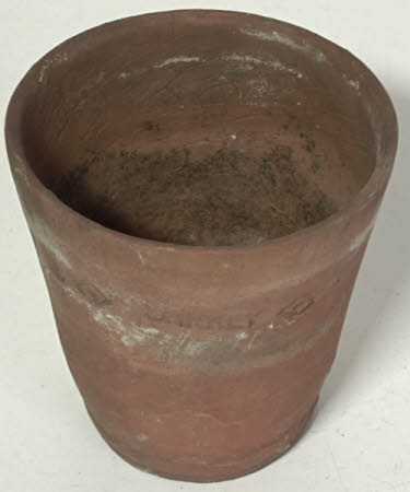Plant pot