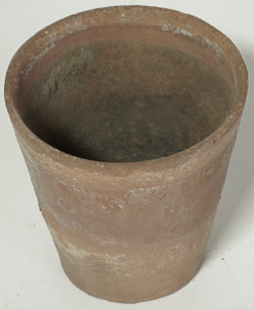 Plant pot