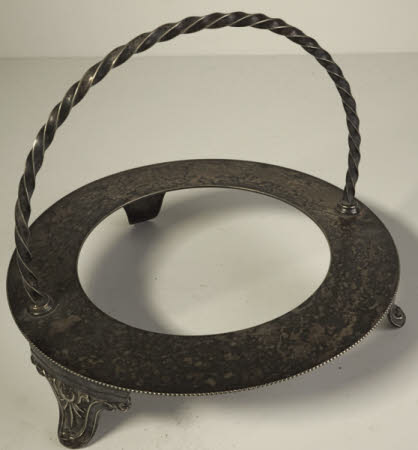 Dish holder