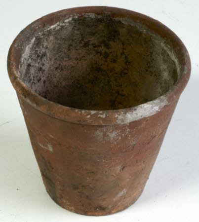 Plant pot