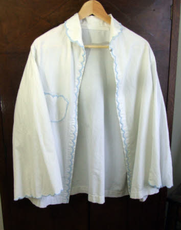 Bed jacket