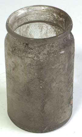 Glass jar