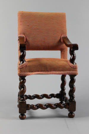 Apprentice chair