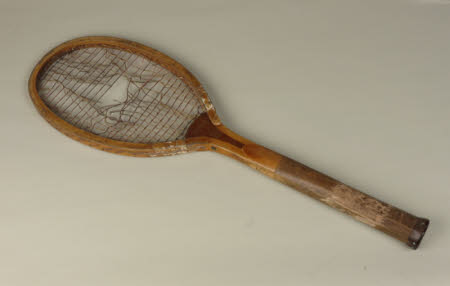Tennis racket press