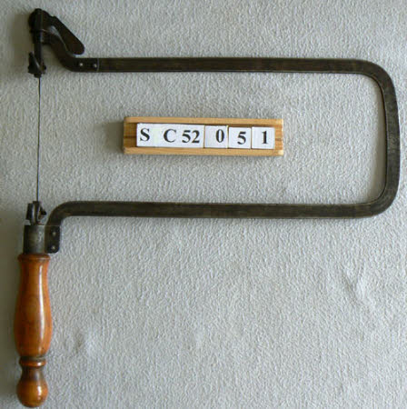 Fret saw