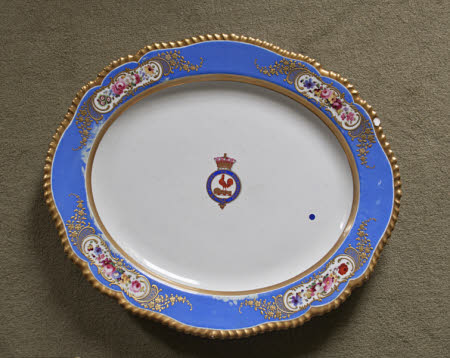 Oval dish