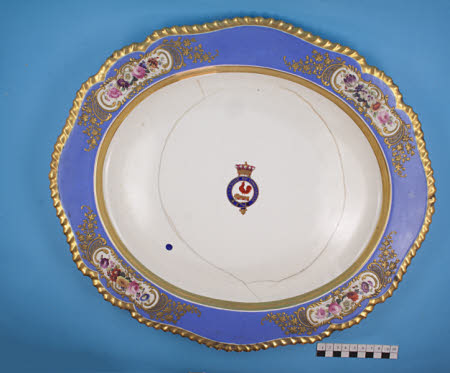Oval dish