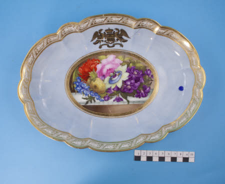 Oval dish