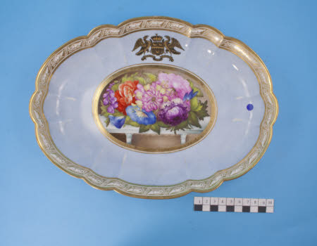 Oval dish