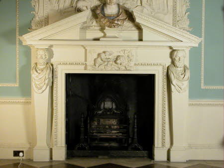 Chimneypiece