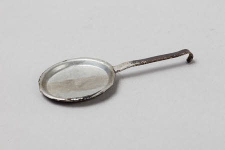 Miniature frying pan