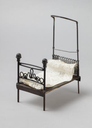 Miniature bed