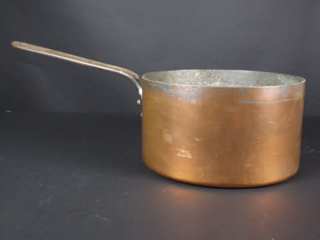Saucepan