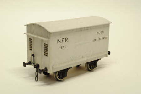 Model railway wagon