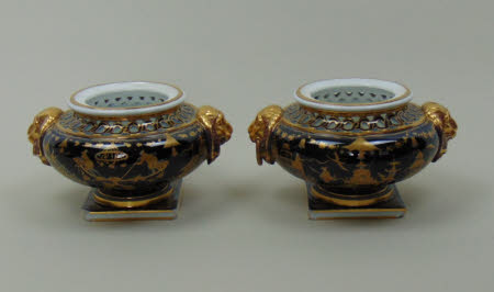 Pot pourri vase