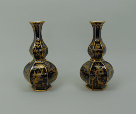 Hexagonal double-gourd bottle