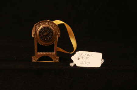 Miniature clock