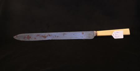 Carving knife