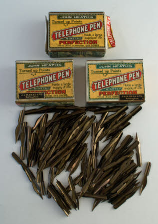 Pen nib box