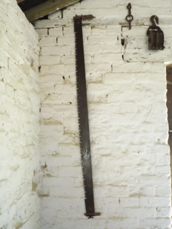 Crosscut saw