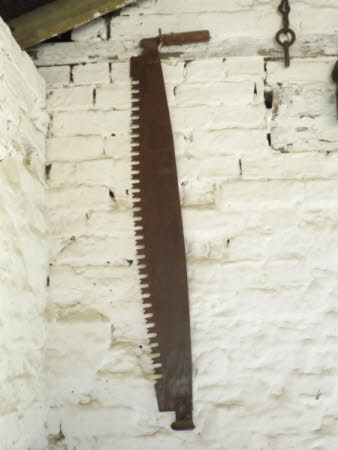 Crosscut saw