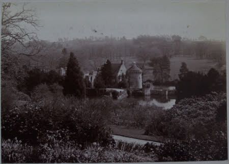 Scotney Castle © National Trust / Scotney Castle House Team
