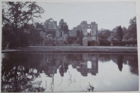 Scotney Castle © National Trust / Scotney Castle House Team