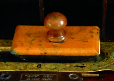 Rocker blotter