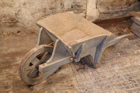 Wheelbarrow