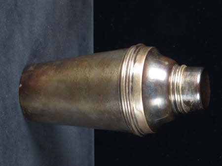 Cocktail shaker