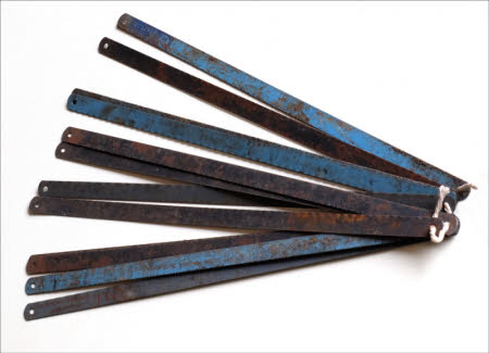 Hacksaw blade