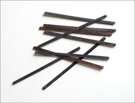 Hacksaw blade
