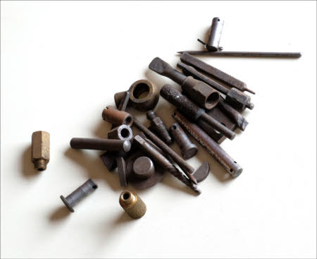Miscellaneous metal items