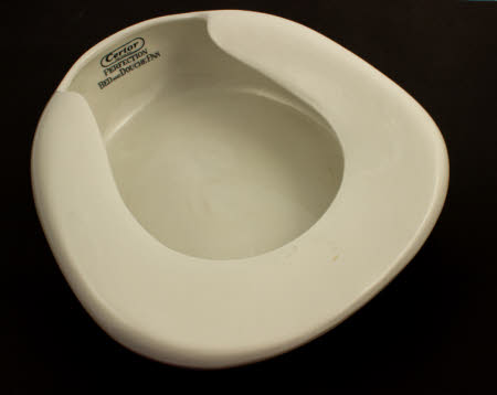 Bed pan