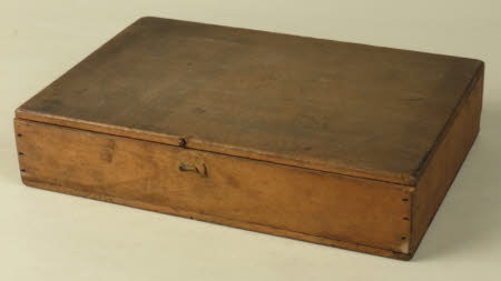 Specimen box