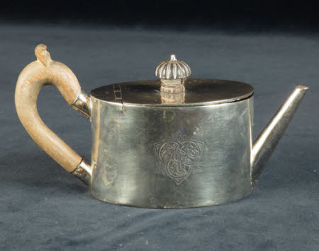 Bachelor's teapot