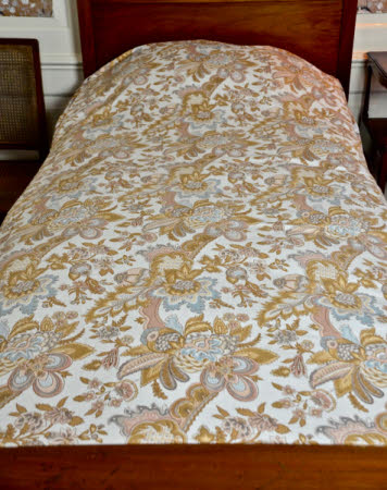 Bed spread