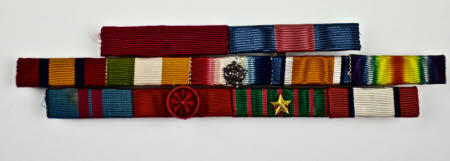 Medal bar