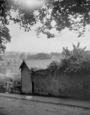 Shaw’s Corner. Reproduced with kind permission of LSE, The National Trust, and The Society of Authors on behalf of the Bernard Shaw Estate © National Trust 