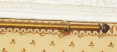 Picture rail