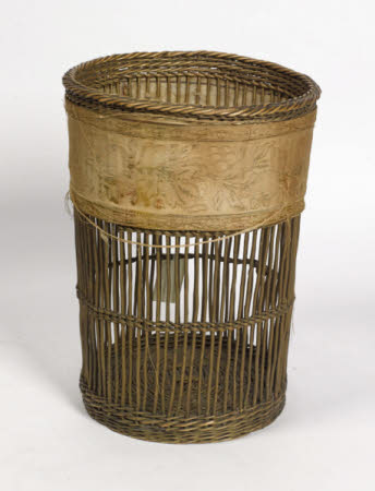 Wastepaper basket