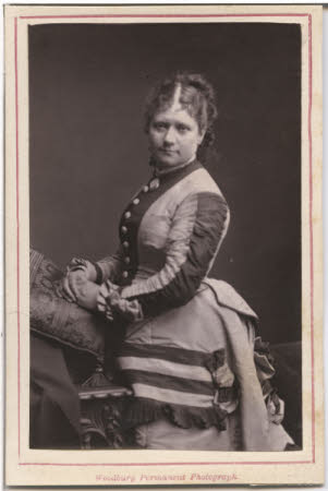 Portrait of Mrs H. Nye Chart.