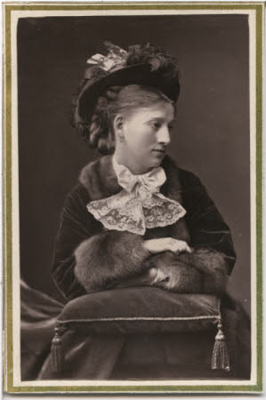 Miss Wallis