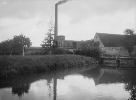 Shaw’s Corner. Reproduced with kind permission of LSE, The National Trust, and The Society of Authors on behalf of the Bernard Shaw Estate © National Trust